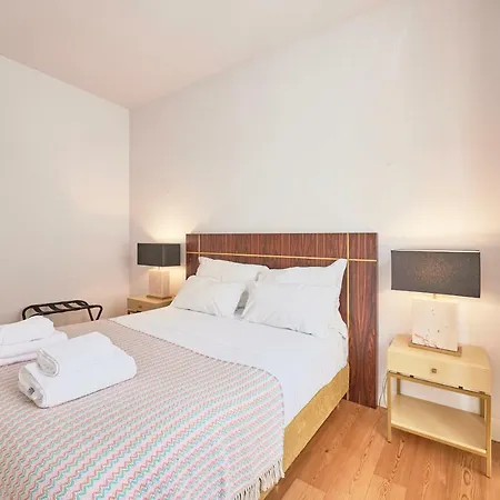 Ouro Grand By Level Residences Apartment